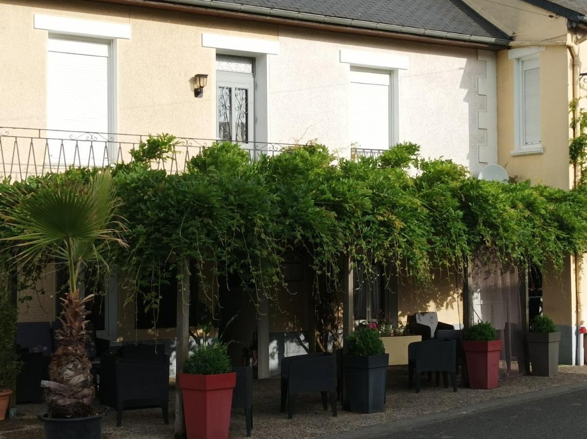 Hotel L' Auberge Campagnarde, Lourdes Poueyferré Exterior foto